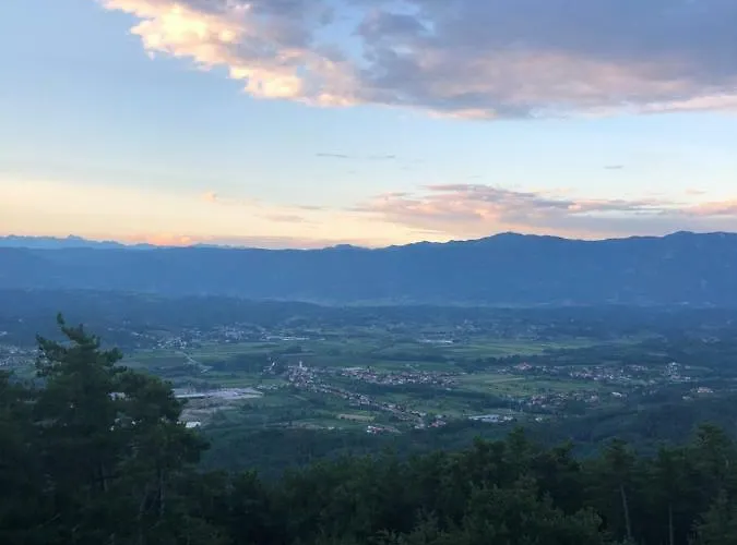 بيت للعطل Hiska Pod Krasom Rence