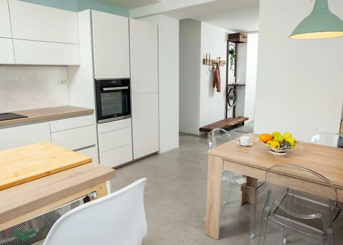 Hiska Pod Krasom * Rence